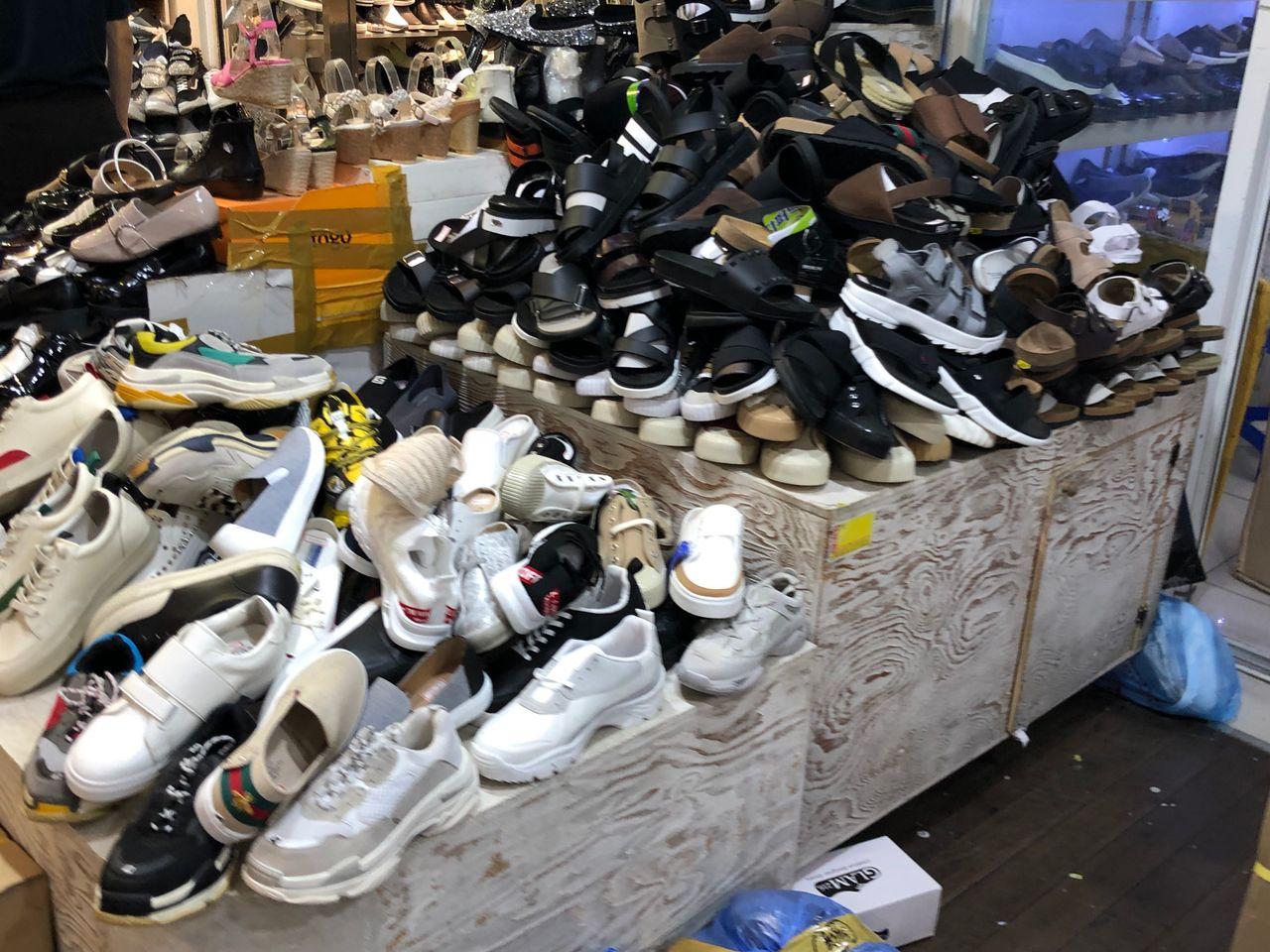 A Visit to the Dongdaemun Shoes Market